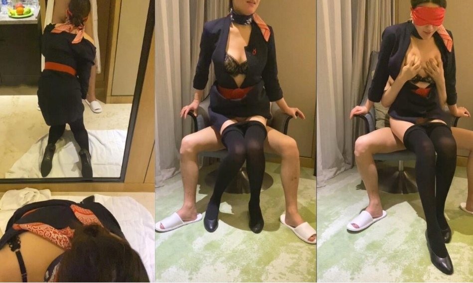 表情享受，逼都被操肿合不上了